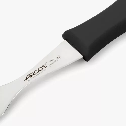 Húsvilla, 18 cm kovácsolt villával, Arcos 2900, fekete polipropilén nyél