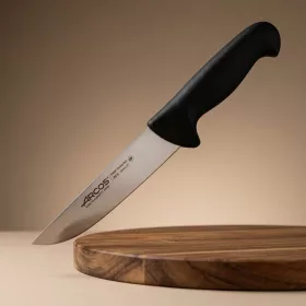   Henteskés, 16 cm rozsdamentes penge, Arcos 2900, fekete polipropilén nyél