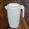 Kancsó tetővel, 2 l, erős műanyag, fehér