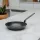 Extra erős kékacél serpenyő, 28 cm, de Buyer