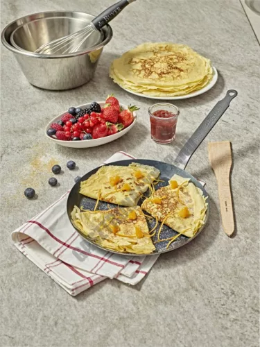 Palacsintasütő, 18 cm, de Buyer, extra erős kékacél