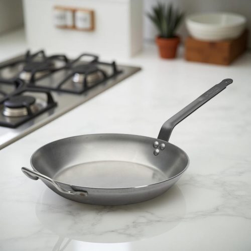 Vasserpenyő nyéllel és füllel, 32 cm, Carbone Plus, de Buyer