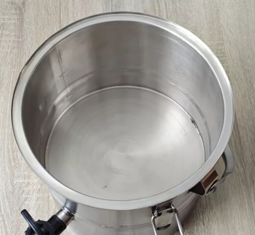 Szimplafalú italadagoló, italszállító badella, prémium csappal, 10 liter 