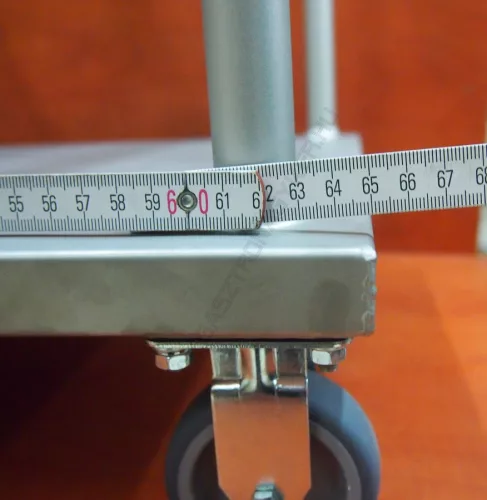 Gördíthető tárolóállvány egyetemes konyhagéphez, HGA-150, 2 kerékkel, edénytartó ráccsal 