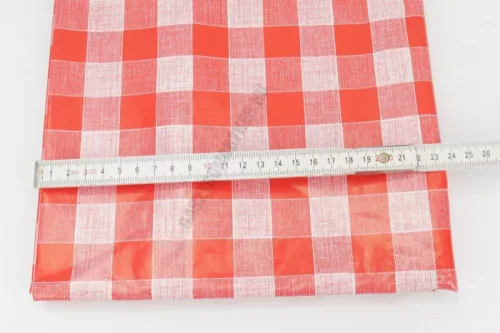 Viaszosvászon terítő 140×100 cm piros kockás