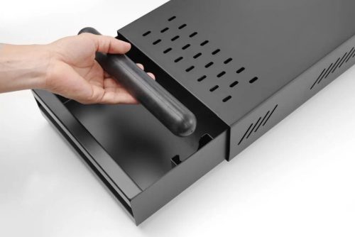 Zacckiütő doboz, 35×25×9 cm