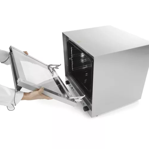 Konvekciós, légkeveréses sütő párásító funkcióval, tálcaméret:43,7 x 31,4 cm, H90S, 62 l, 2670W, HENDI