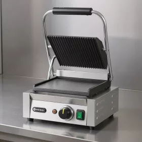   Kontaktgrill bordázott felülettel, szimpla, 1 fedlap, 230V/1800W, sütőfelület 23x22 cm