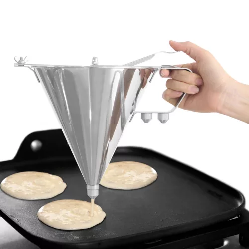 Díszítőtölcsér fondant tölcsér, +állvány +3 szórófej, 1,5 liter