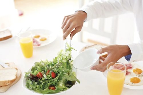 Salátacsipesz, 23 cm, átlátszó polikarbonát