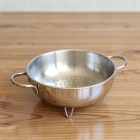 Szűrő és gyümölcsmosó, 22 cm, rozsdamentes