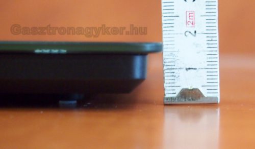 Digitális konyhamérleg, 5 kg méréshatár, üveglapos fekete