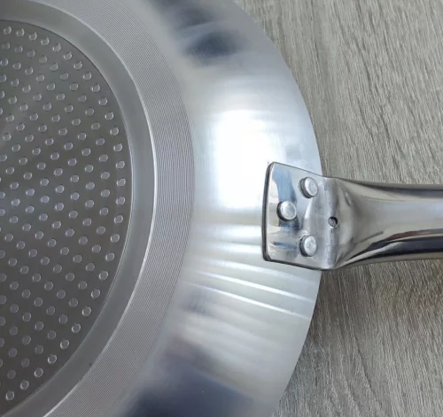 Alumíniumserpenyő, 32 cm, kerámia tapadásmentes bevonat, indukciós, Pujadas