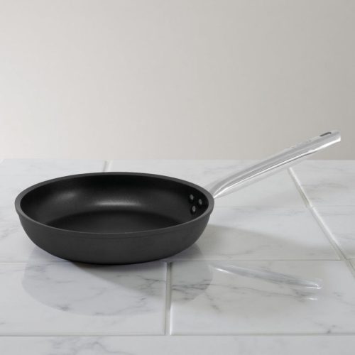 Serpenyő, 24 cm, tapadásmentes, kovácsolt alumínium, Pujadas, Black Pro