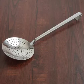   Szűrőkanál, kerek, átmérő: 16 cm, nyélhossz.: 44 cm, rozsdamentes, Pujadas