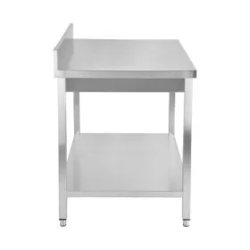   Rm. munkaasztal alsó polccal, hátsó felhajtással (100 mm), 1400×700×900 mm, lapra szerelt