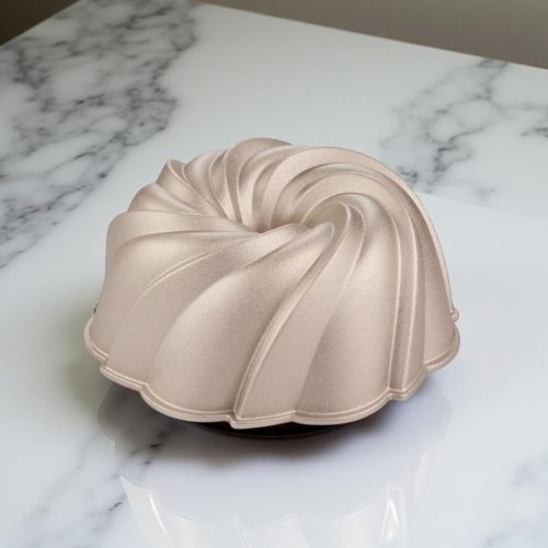 Magas kuglófsütő forma, szélkerék, 24 cm, Delícia