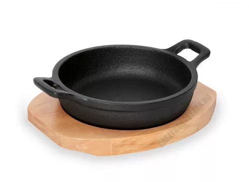 Tálalóedény, 13×3 cm, öntöttvas, fa alátéttel