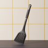 Fordítólapát, perforált, 35,3 cm, gumírozott nyél, Let's Cook