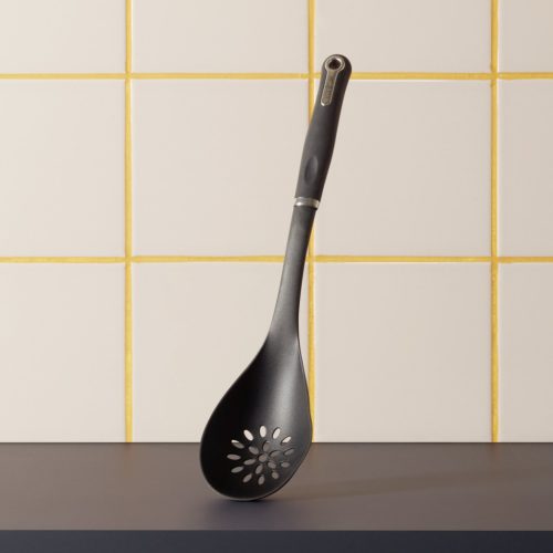 Szervírozókanál, perforált, 36 cm, gumírozott nyél, Let's Cook