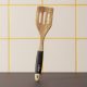 Fordítólapát, perforált, 30,5 cm, szilikon nyél, akácfa, Let's Cook