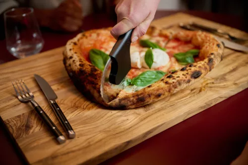Pizzaszeletelő, 9 cm kerék átmérő, Let's Cook